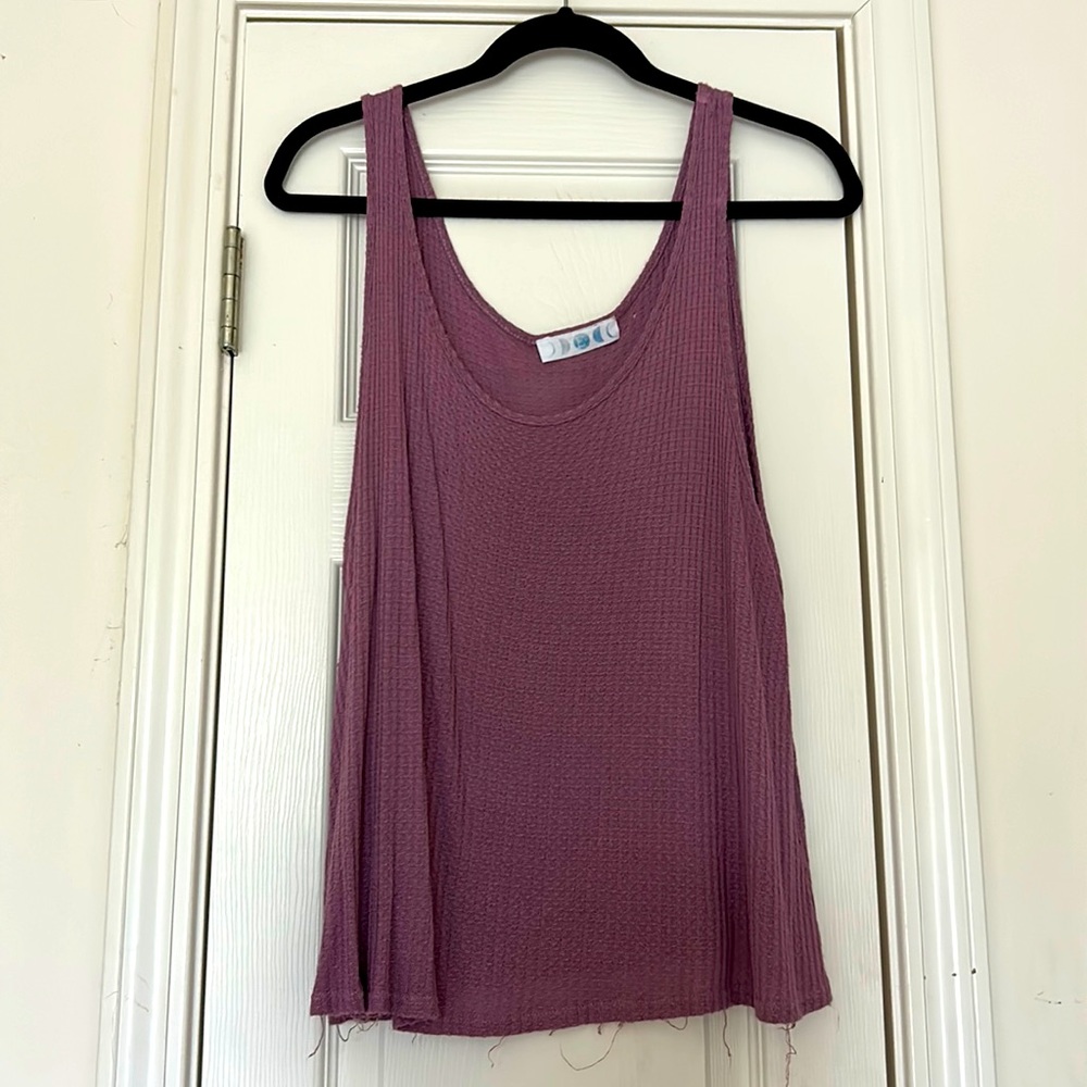 E2 large purple distress tank top